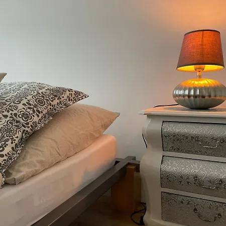 Zentrale Fur 2 Personen Apartmán *